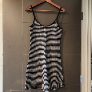 Theory Fit & Flare Strappy Knit Dress Sz Small